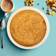 Каша амарантовая с изюмом, миндалем и корицей на цельном молоке